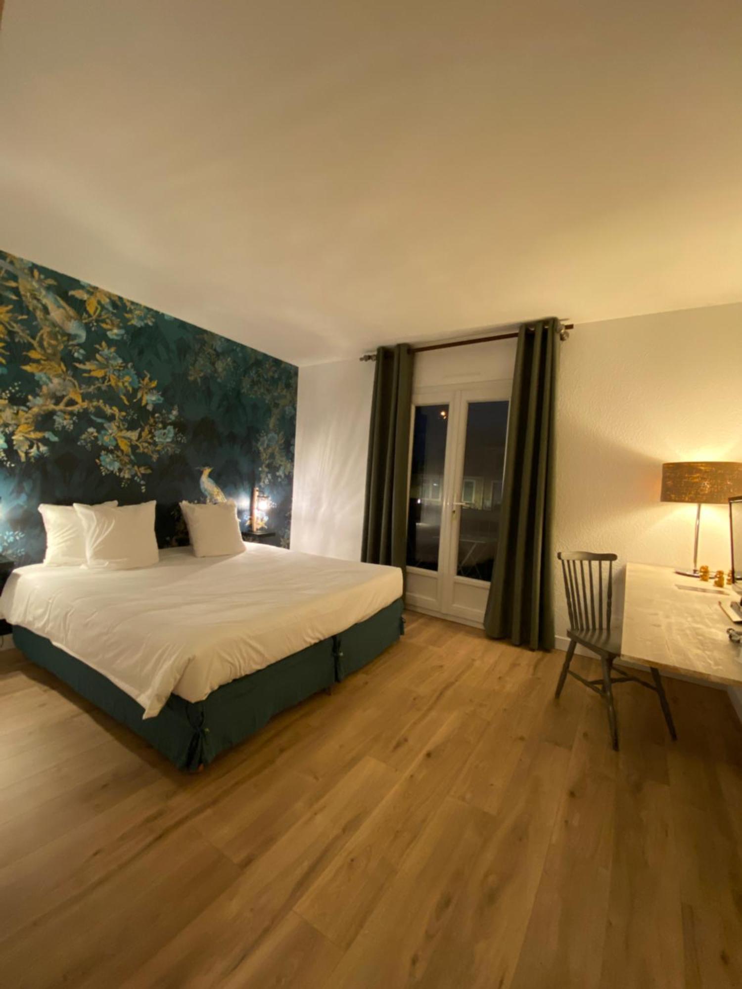 Logis Hotel Medieval, Montelimar Nord 로슈마우르 외부 사진