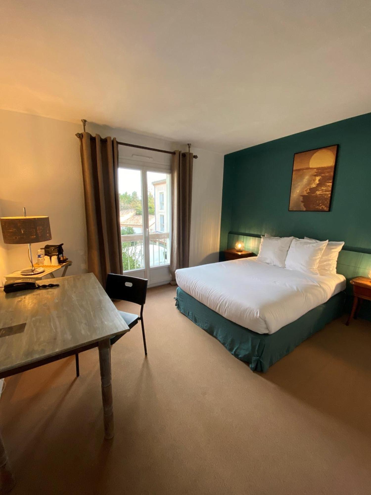 Logis Hotel Medieval, Montelimar Nord 로슈마우르 외부 사진