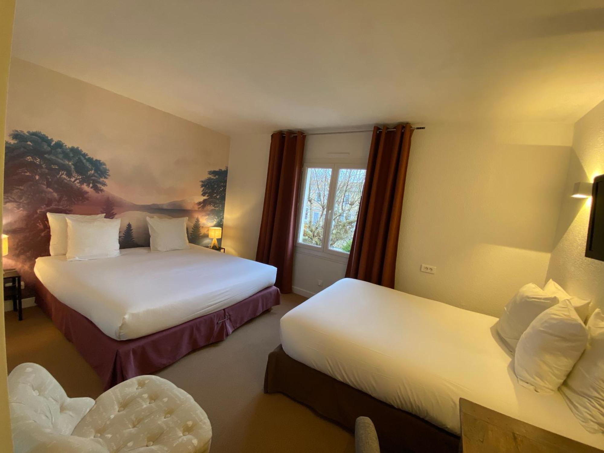 Logis Hotel Medieval, Montelimar Nord 로슈마우르 외부 사진